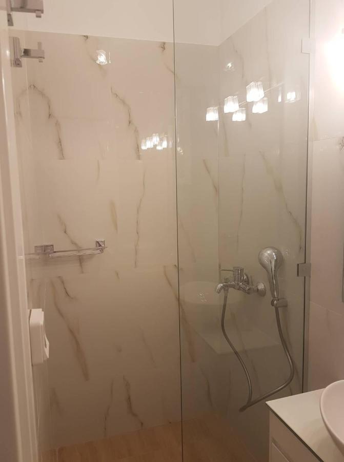 Nn Luxury Room Near Athens Airport Spáta エクステリア 写真